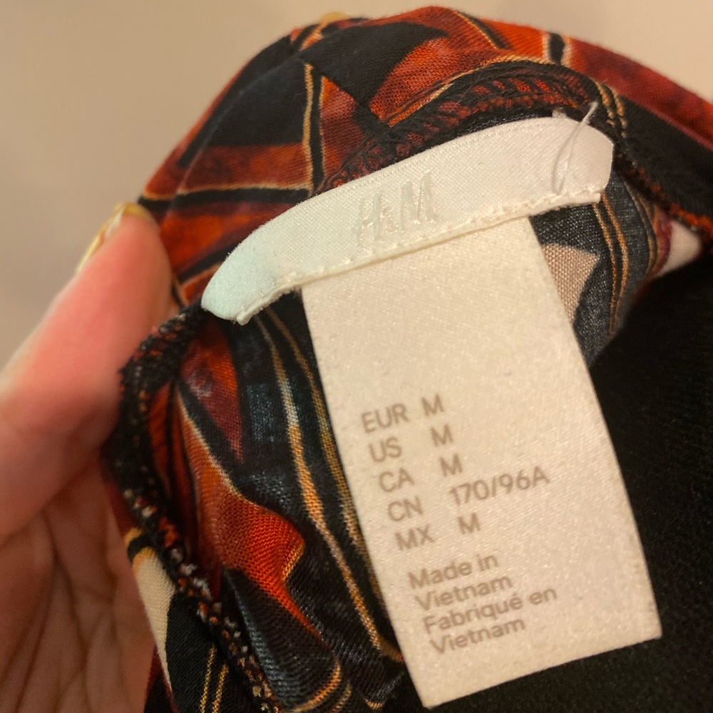 H&M Patterned Jacket - Picture 2 of 3